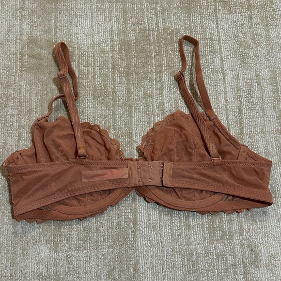 Lace Bra - Victoria’s Secret Pink - Size 36C - Picture 3 of 3